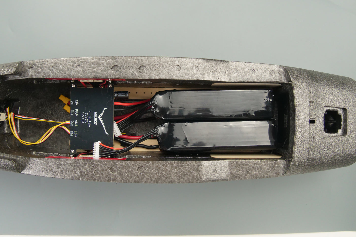 Hunter 6S1P HV 5800mAh 23.1V 20C Lipo Battery
